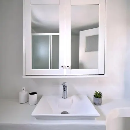 Iris House Ferienhaus